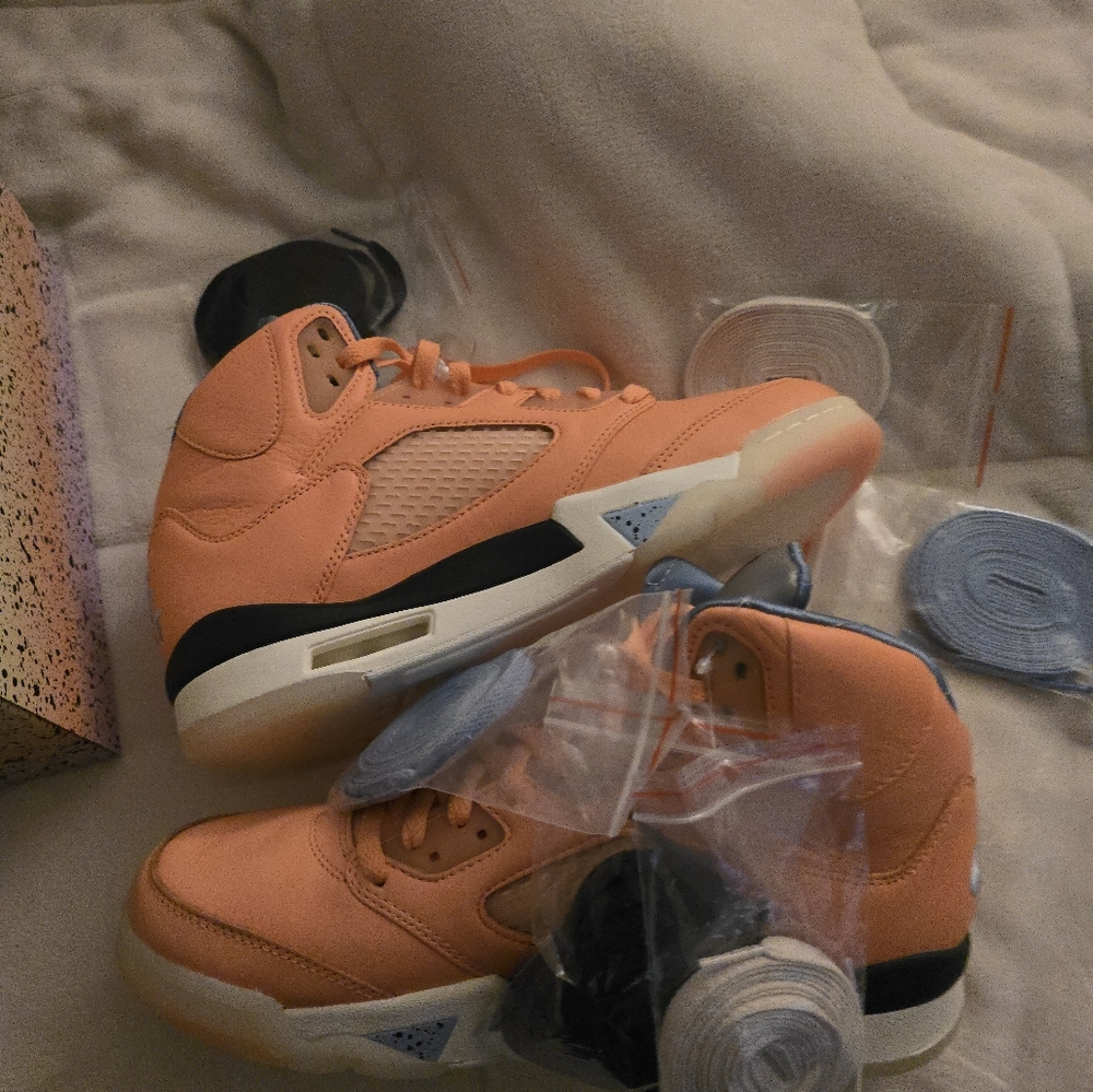Size 9- Jordan 5 Retro x DJ Khaled We The Best - Crimson Bliss 2022 New With Box - Picture 9 of 12